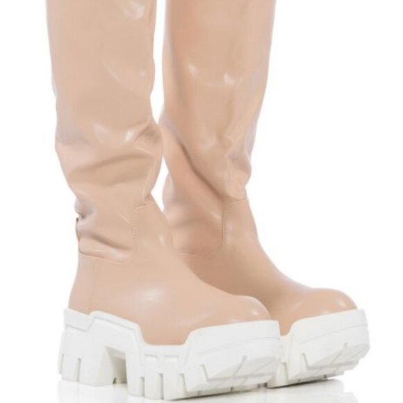 AZALEA WANG " THE RUGGED WALKER " NUDE PU CHUNKY BOOT ( BRAND NEW !!!!!!! - Picture 1 of 7